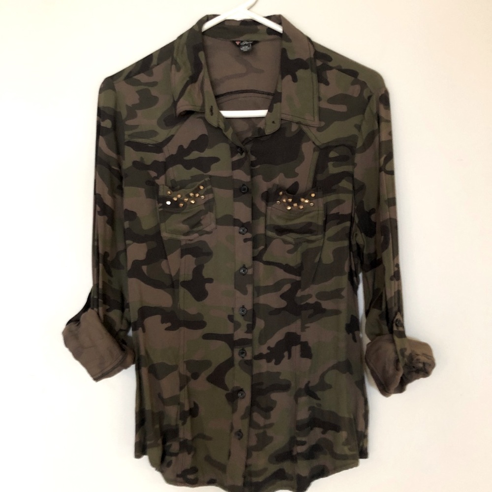 Guess camouflage button down long sleeve shirt